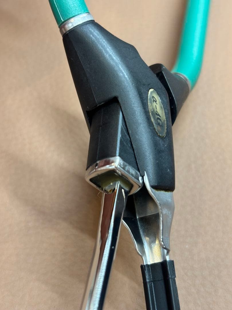 未使用品　LENZ α-4Gレンツアイロン 5角 4ミリ　理容アイロン