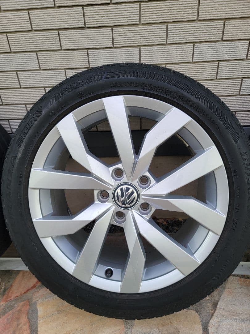スーさん専用１　　VW ゴルフ　純正　17インチホイールセット　１本