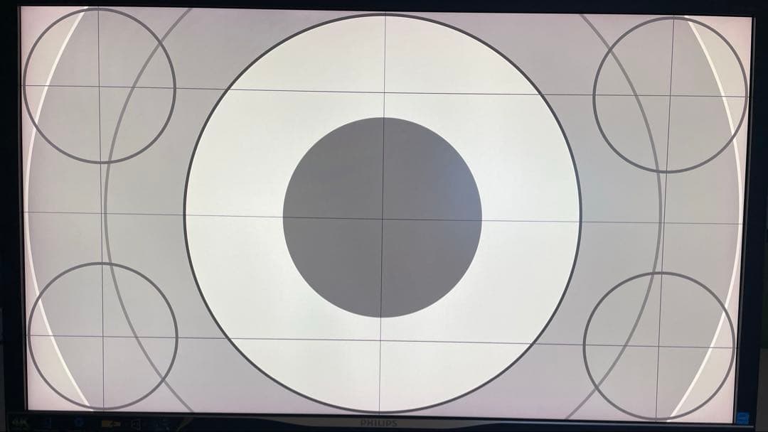 【美品】Philips フィリップス32型 4K UHD モニター