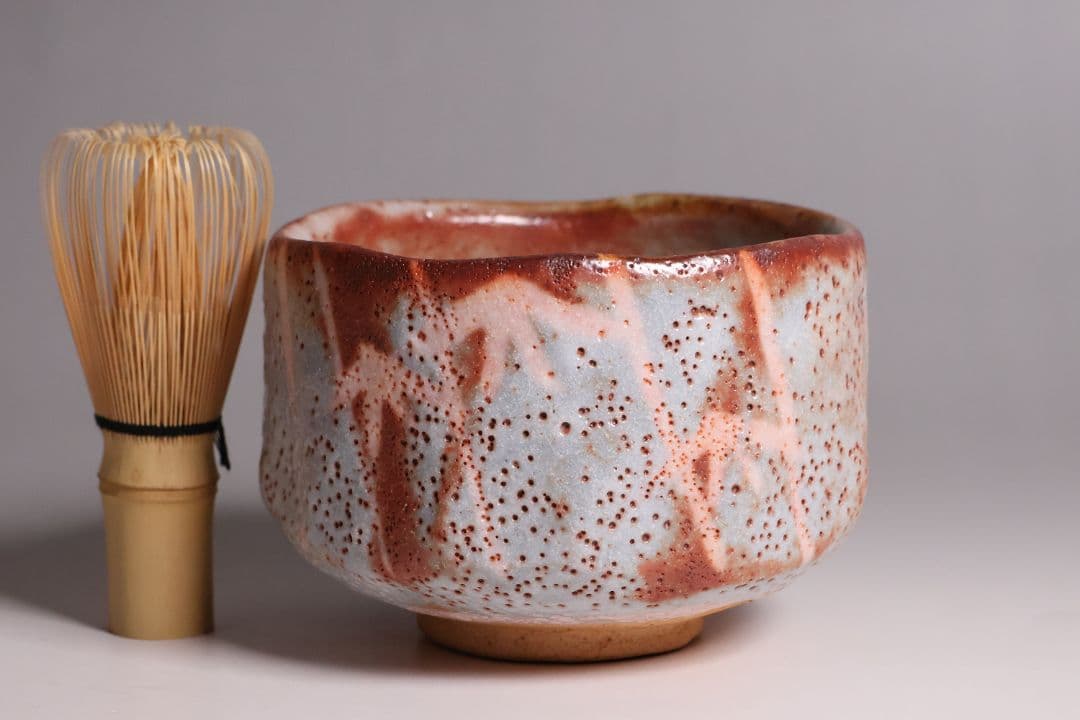 茶道具 源九郎窯 加藤健 鼠志野 茶碗 共箱・共布・略歴 陶芸【MA595】