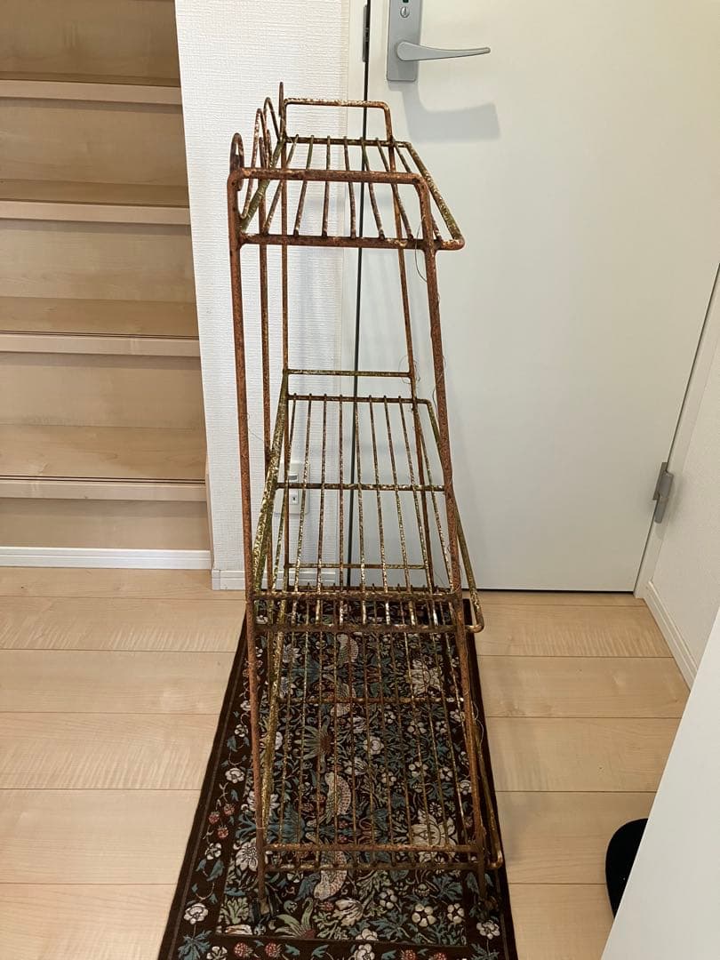 ヴィンテージ　レトロ　アンティーク　バスケット　棚　シェルフ　ガーデニング