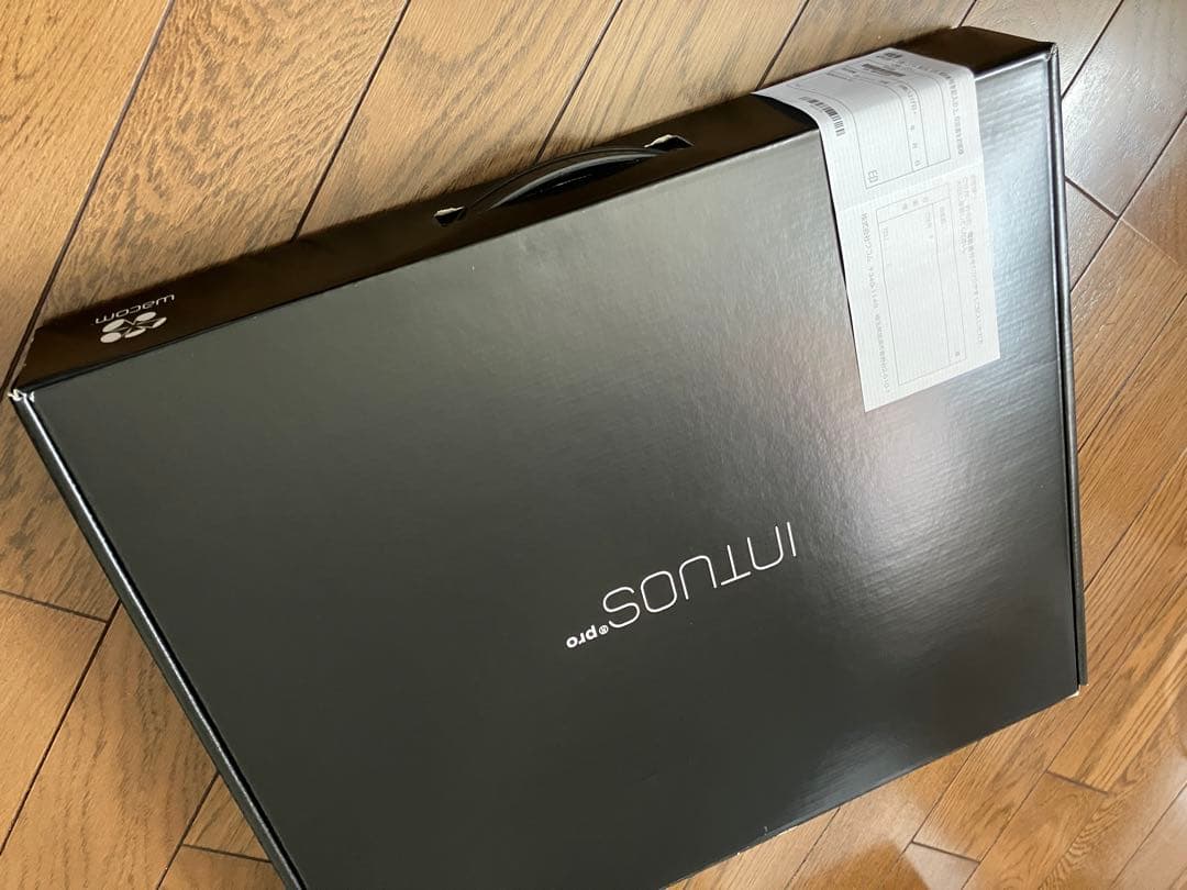 Wacom Intuos Pro クリエイティブペンタブレット