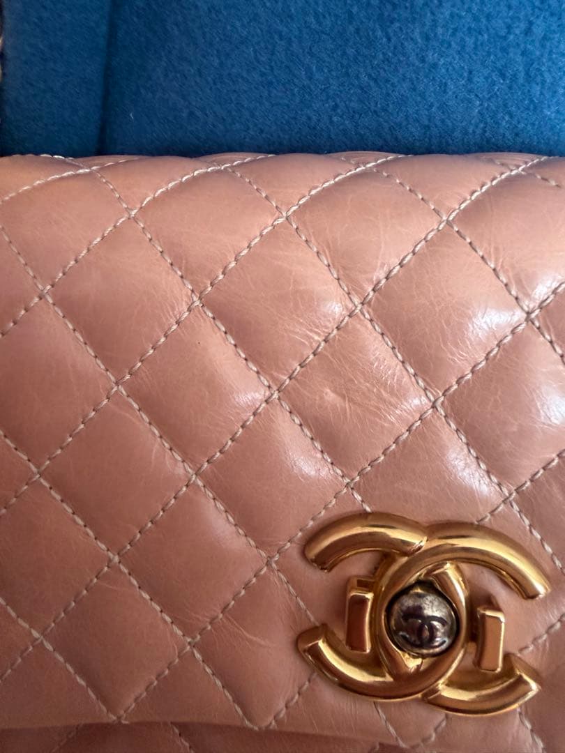 最終値下げ　美品⭐︎CHANEL ショルダーバッグ⭐︎斜めがけ　ベージュピンク