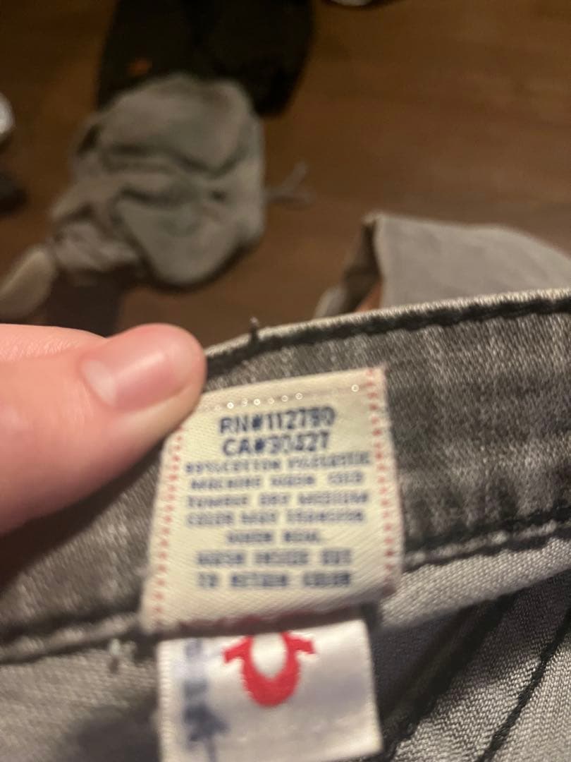 true religion 28 グレー