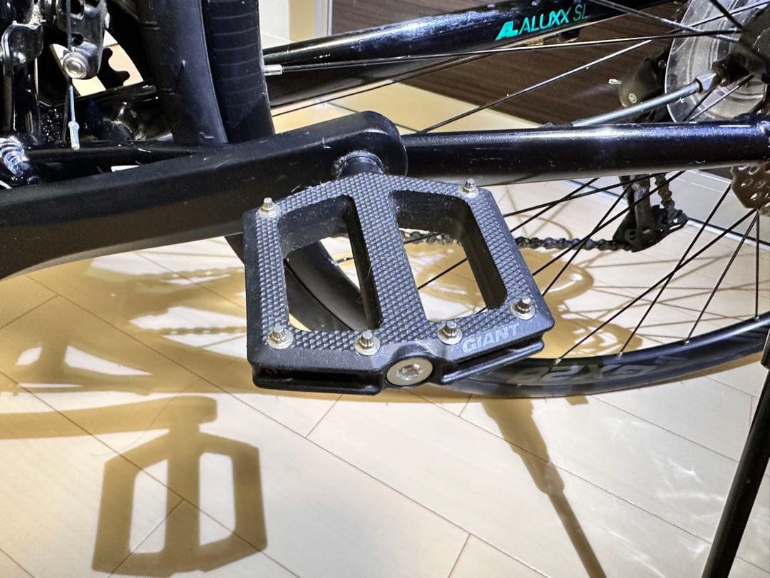 Monika　ジャイアント　クロスバイク Liv 女性もOK サイズXS