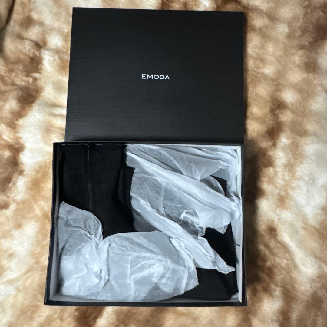 EMODA 未使用ブラック ニーハイブーツ