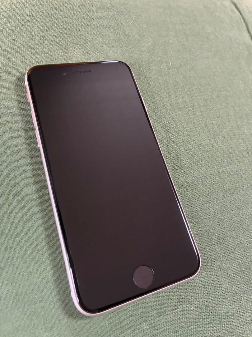 Apple iPhone SE (第3世代) ホワイト SIMフリー