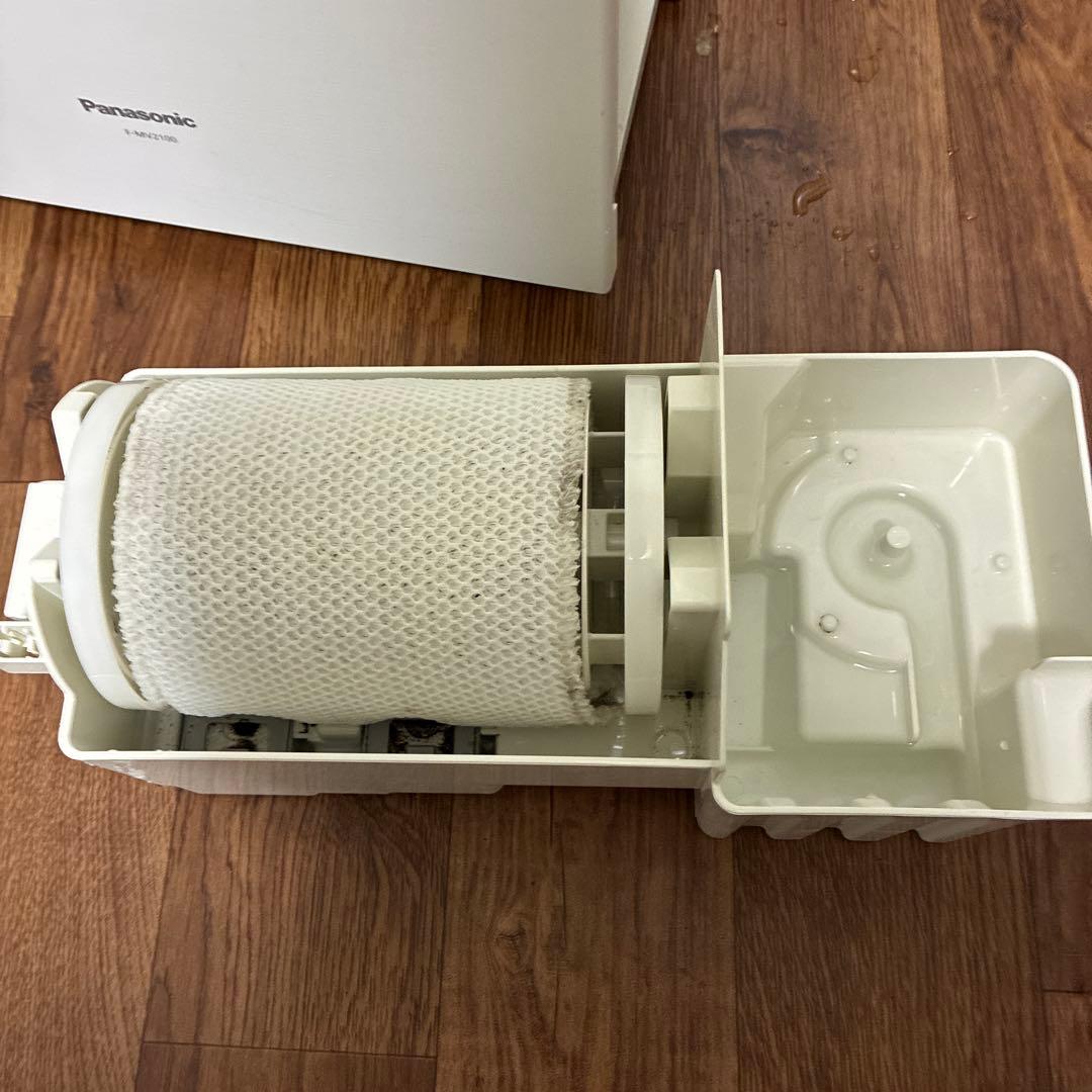 Panasonic F-MV2100 脱臭機
