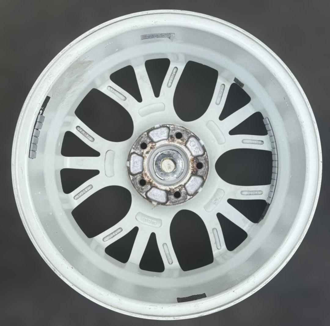 ゴン太Weds LEONIS LV　17インチ　ホワイト　4本組