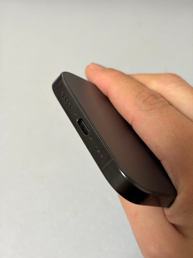 APPLE iPhone16 Pro 512GB ブラックチタニウムSIMフリー