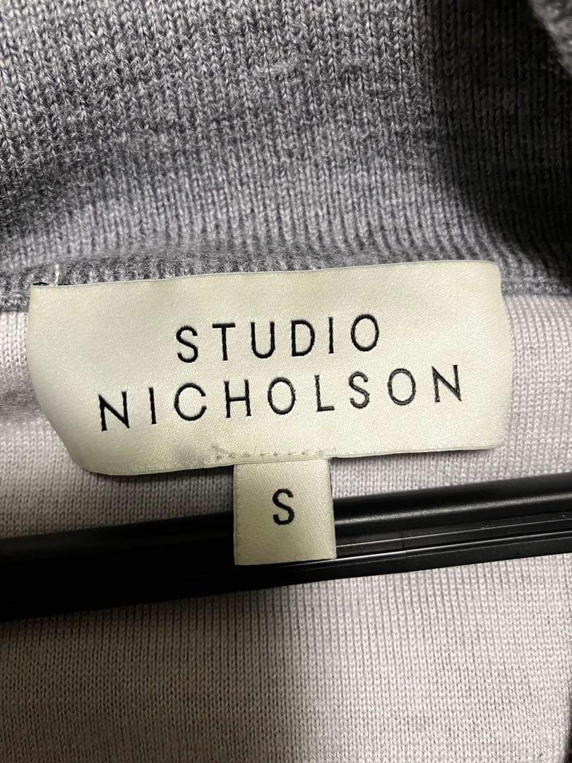 studio nicholson ハーフジップメリノウール　ニット