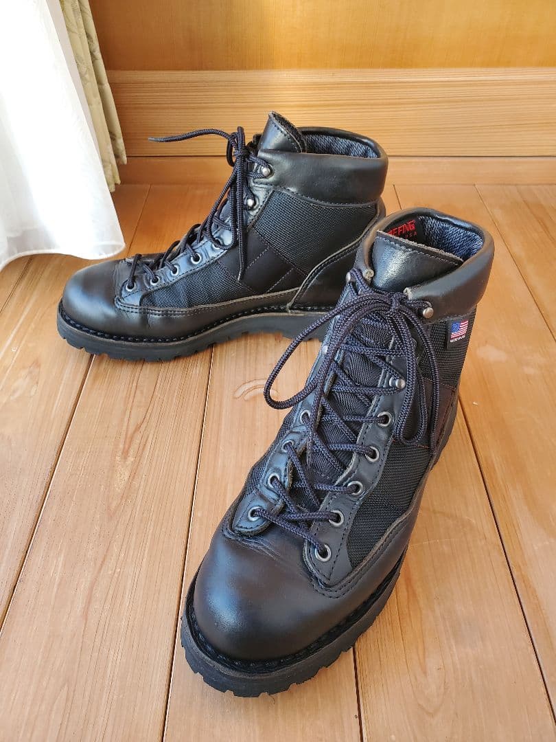 y*X様 2/1(日)をもって出品終了・完全処分　DANNER × BRIEFI