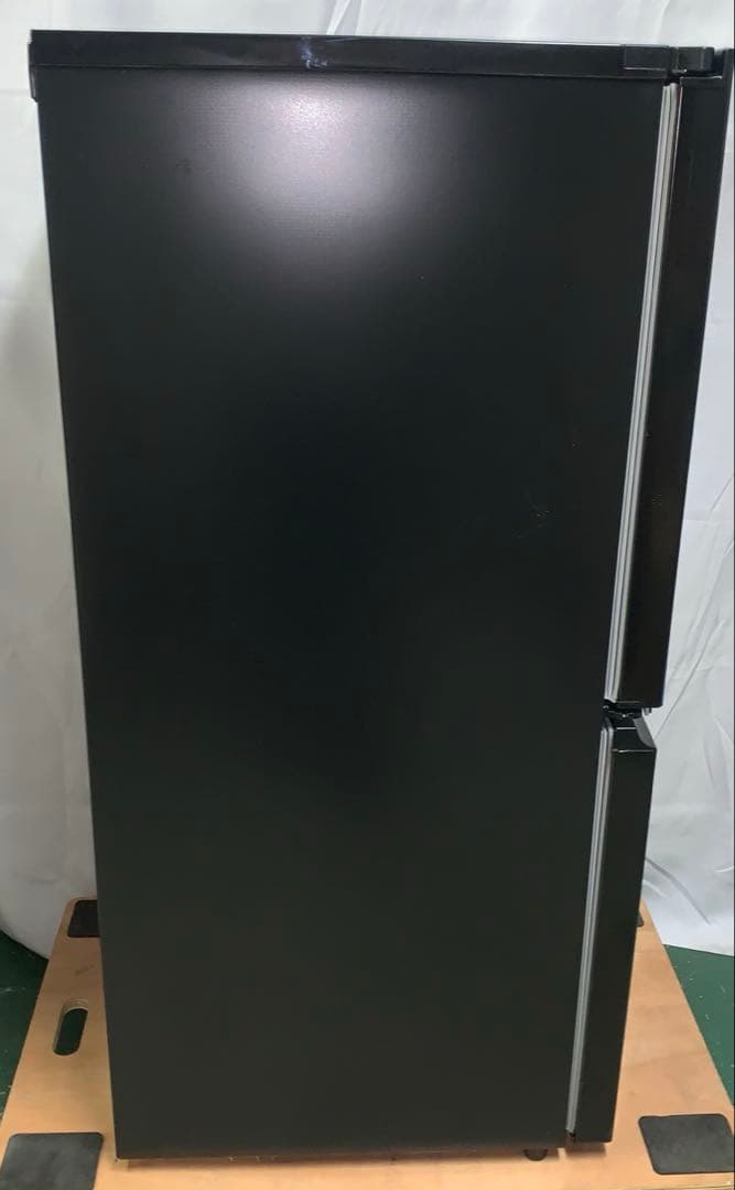 11r72. SHARP 152L 冷凍冷蔵庫 SJ-15E3-B 2024年製