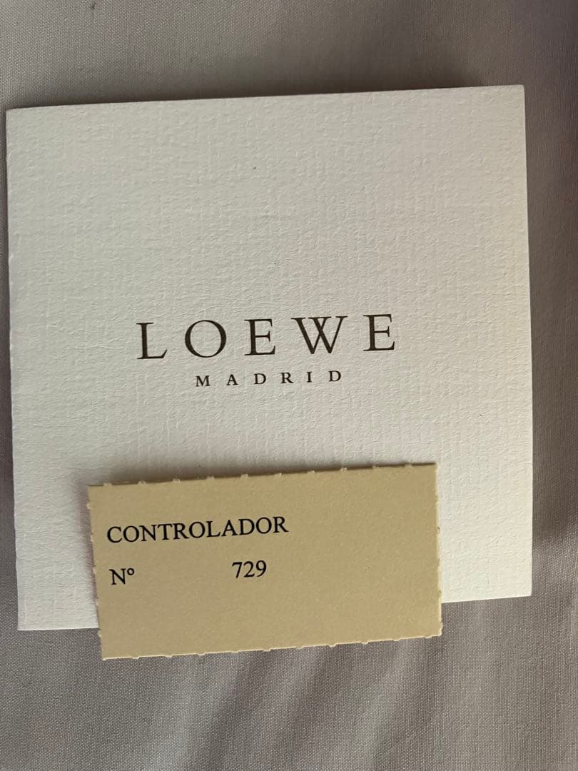 LOEWE ショルダーバック　ボルドー色