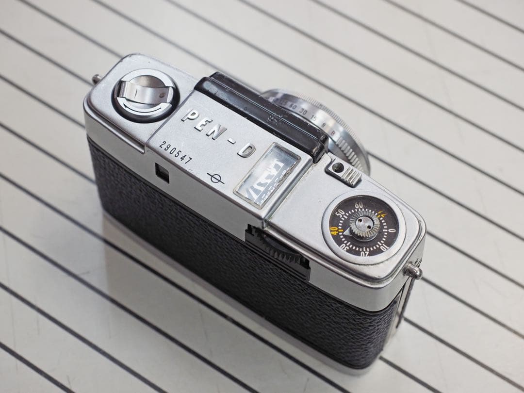 OLYMPUS PEN-D フィルムカメラ