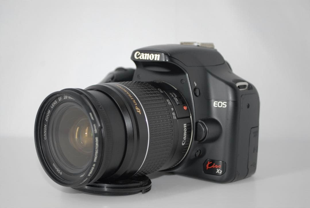 ✊初心者でも使いやすいCanon Kiss X2 ✊ キャノン　デジタル一眼