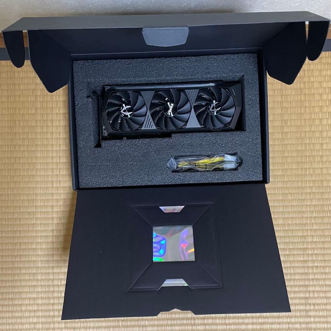 グラフィックボード・グラボ・ビデオカード ZOTAC GeForce RTX3080 10GB AMP Holoblack