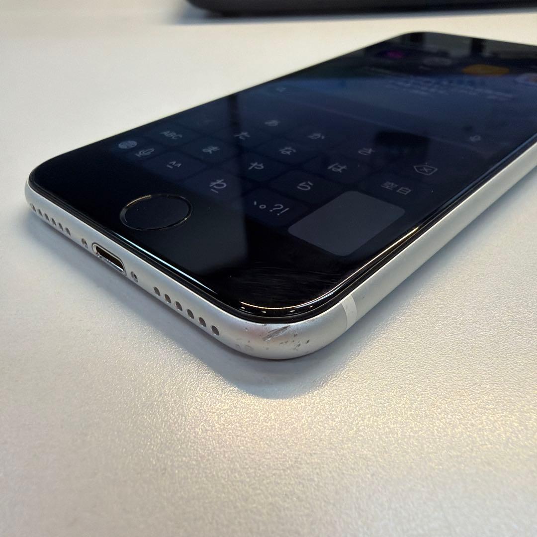 訳あり iPhone SE2 64GB ホワイト 100% NFC不可