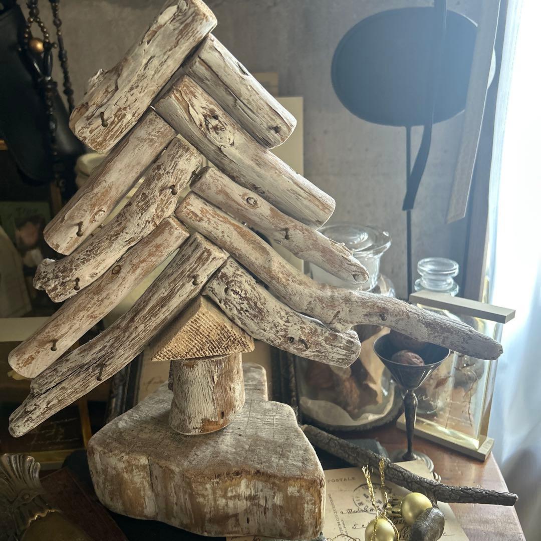流木のクリスマスツリー 木製クリスマスツリー