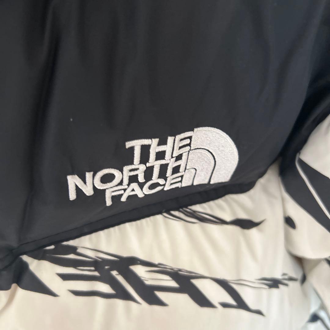 THE NORTH FACE ダウンジャケット S 白/黒 ストライプ柄