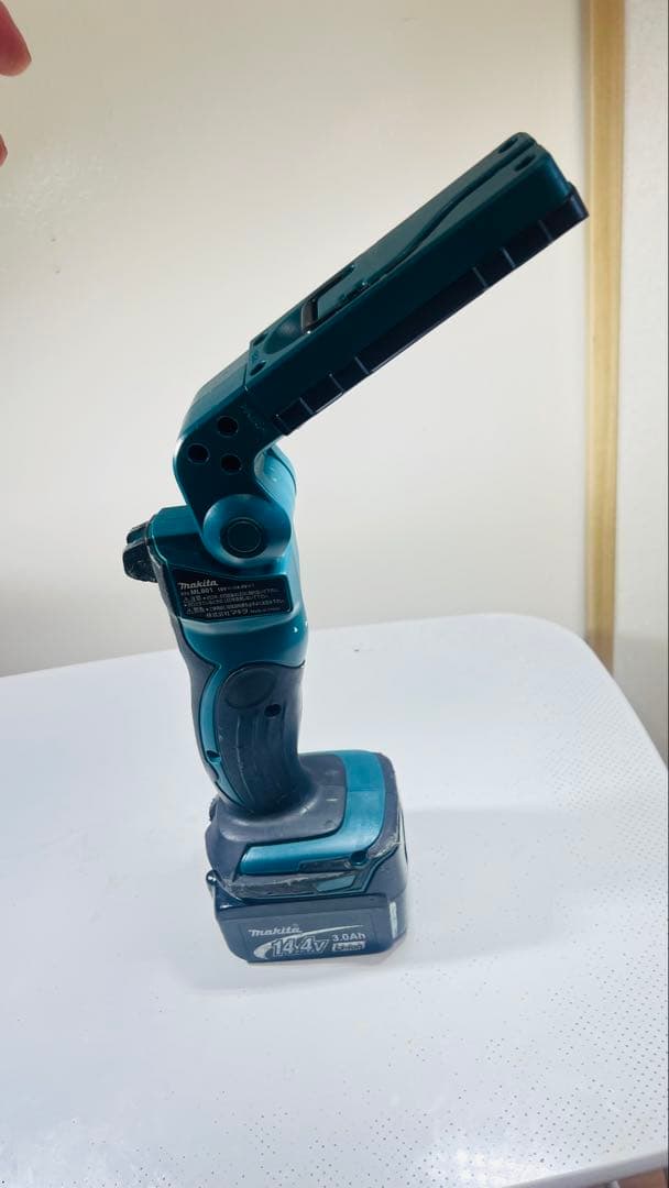 Makita LED ML801ワークライト 2個セットバッテリー無し