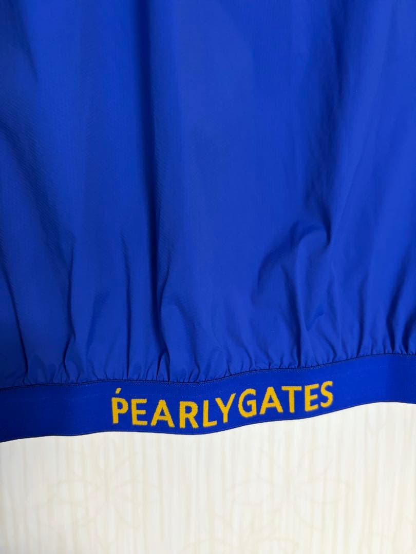 パーリーゲイツ　インナー付き フーディ