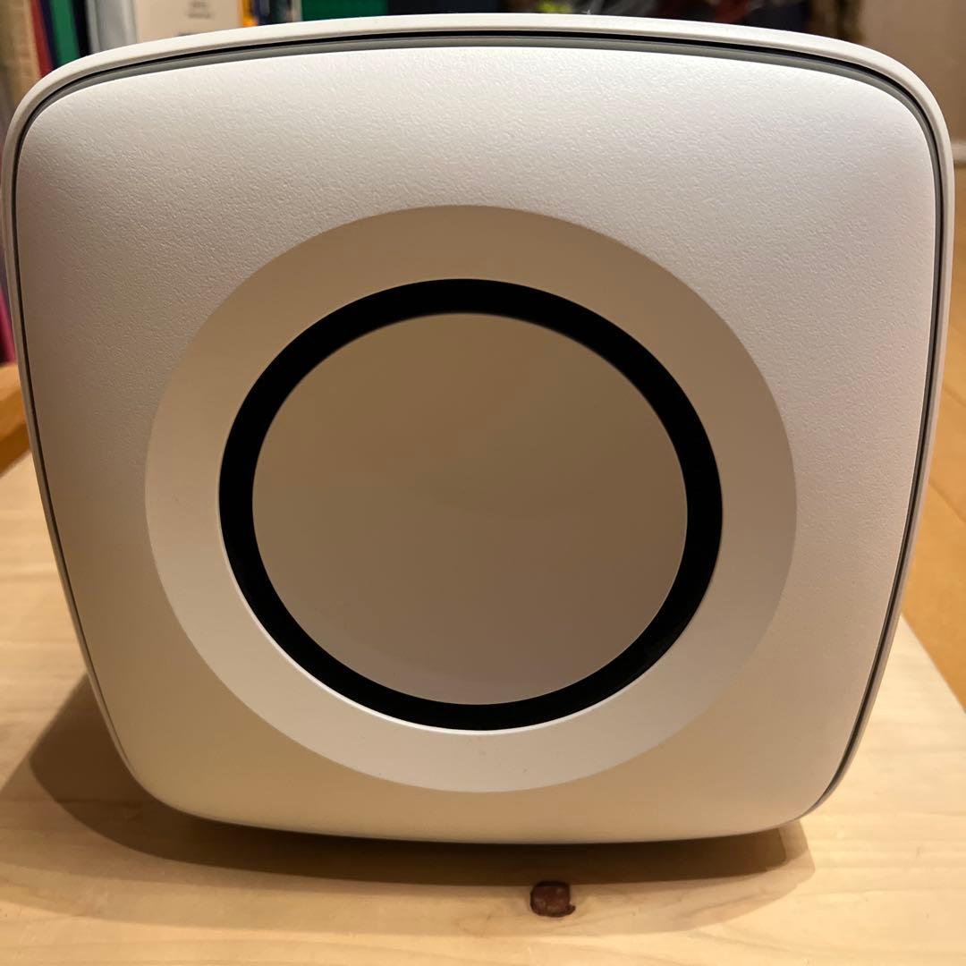 y*n様 KEF ワイヤレスサブウーファー ホワイト