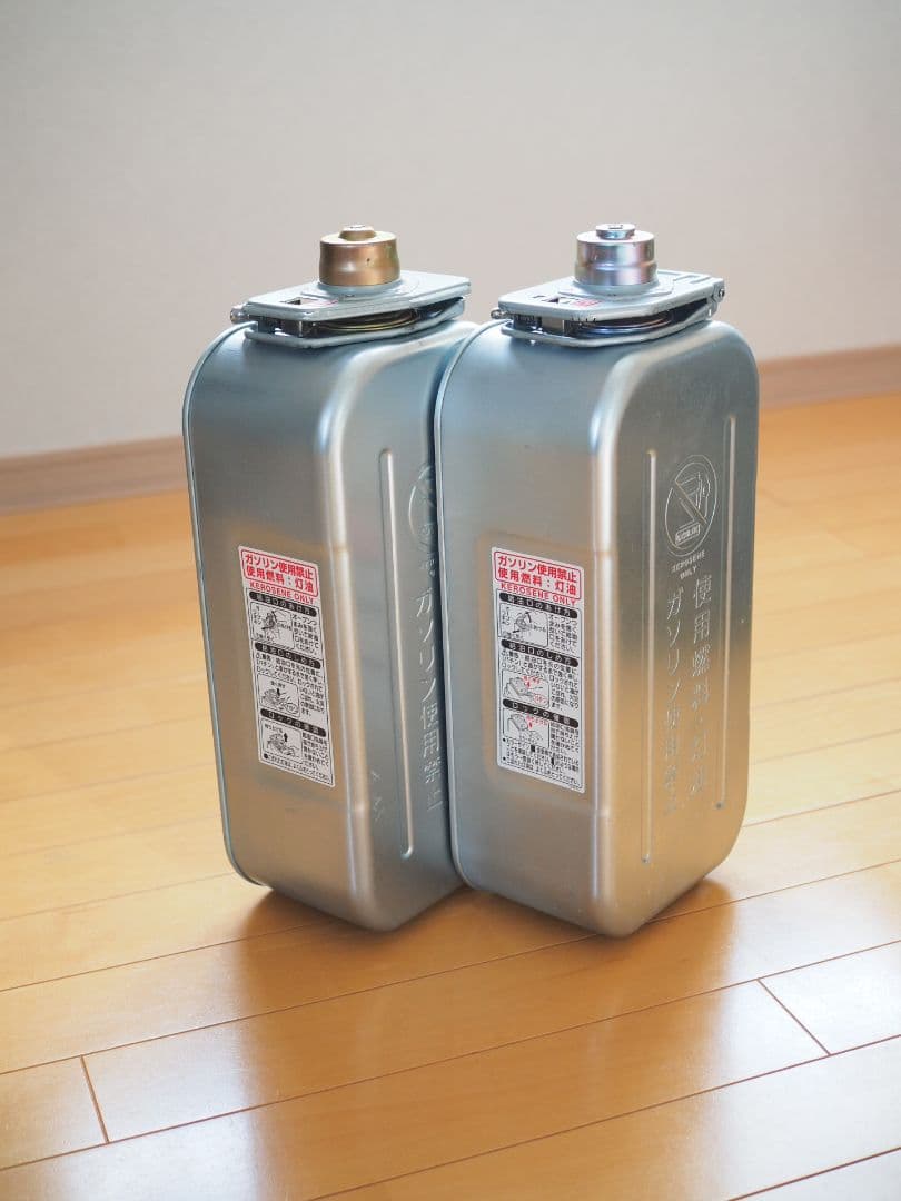 コロナFF式ストーブ　密閉式　カートリッジ式タンク