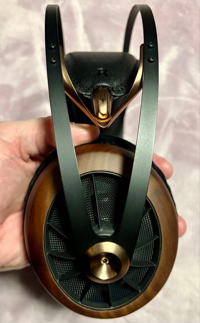 ヘッドホン Meze Audio 109 Pro