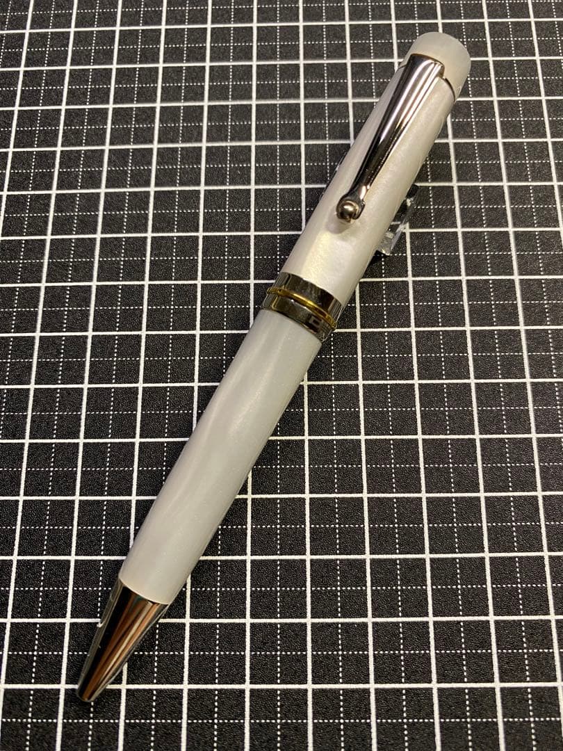 DELTA Vintage-Collection White ボールペン