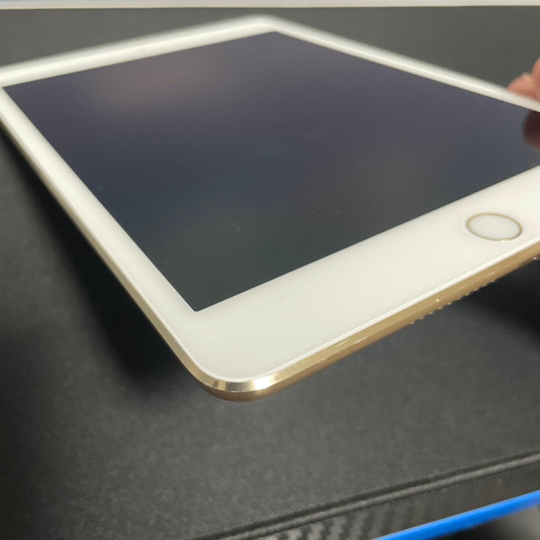 Apple iPad mini 4 128GB Wi-Fiモデル