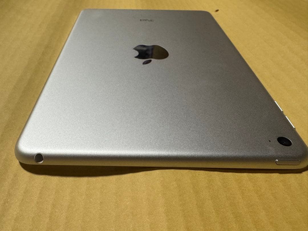 iPad本体 Apple iPad mini 4 Wi-Fi 128GB MK9P2J/A