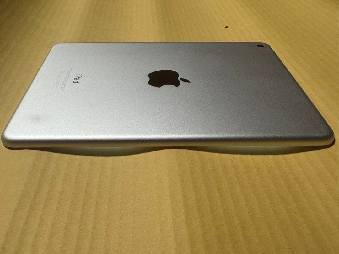 iPad本体 Apple iPad mini 4 Wi-Fi 128GB MK9P2J/A