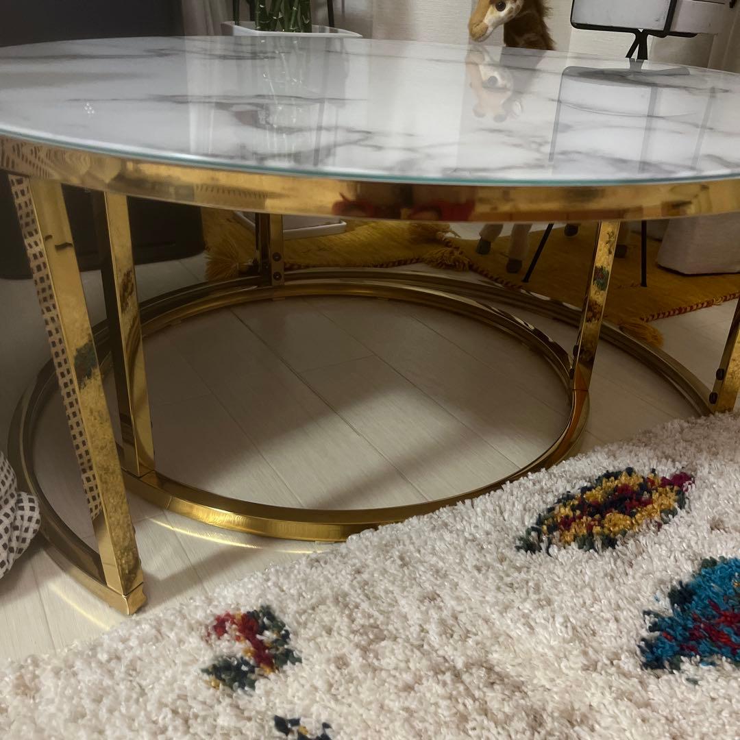 美品！円形大理石調二段テーブル 大理石模様とゴールドの脚ネストコーヒーテーブル
