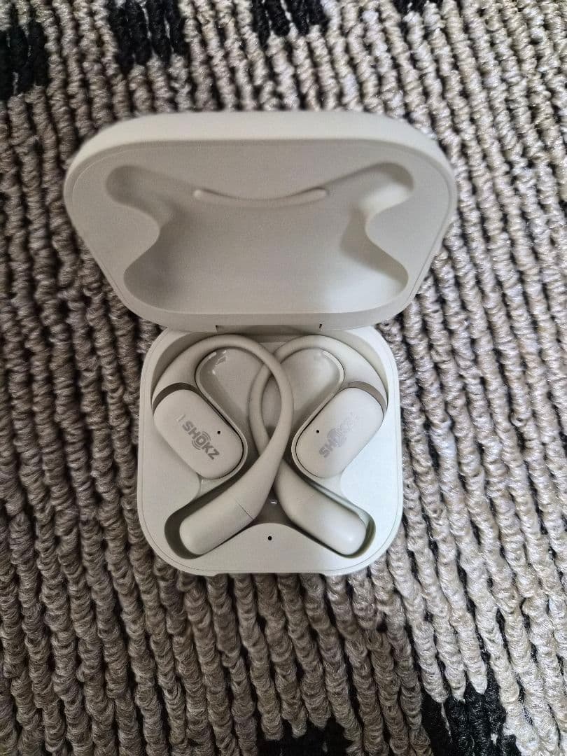 【美品】SHOKZ OPENFIT ワイヤレスイヤホン