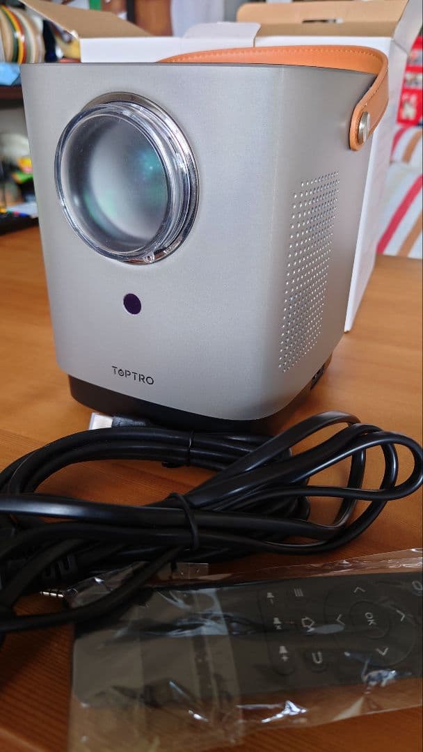 ポータブルプロジェクター　 小型プロジェクター 5G WiFi
