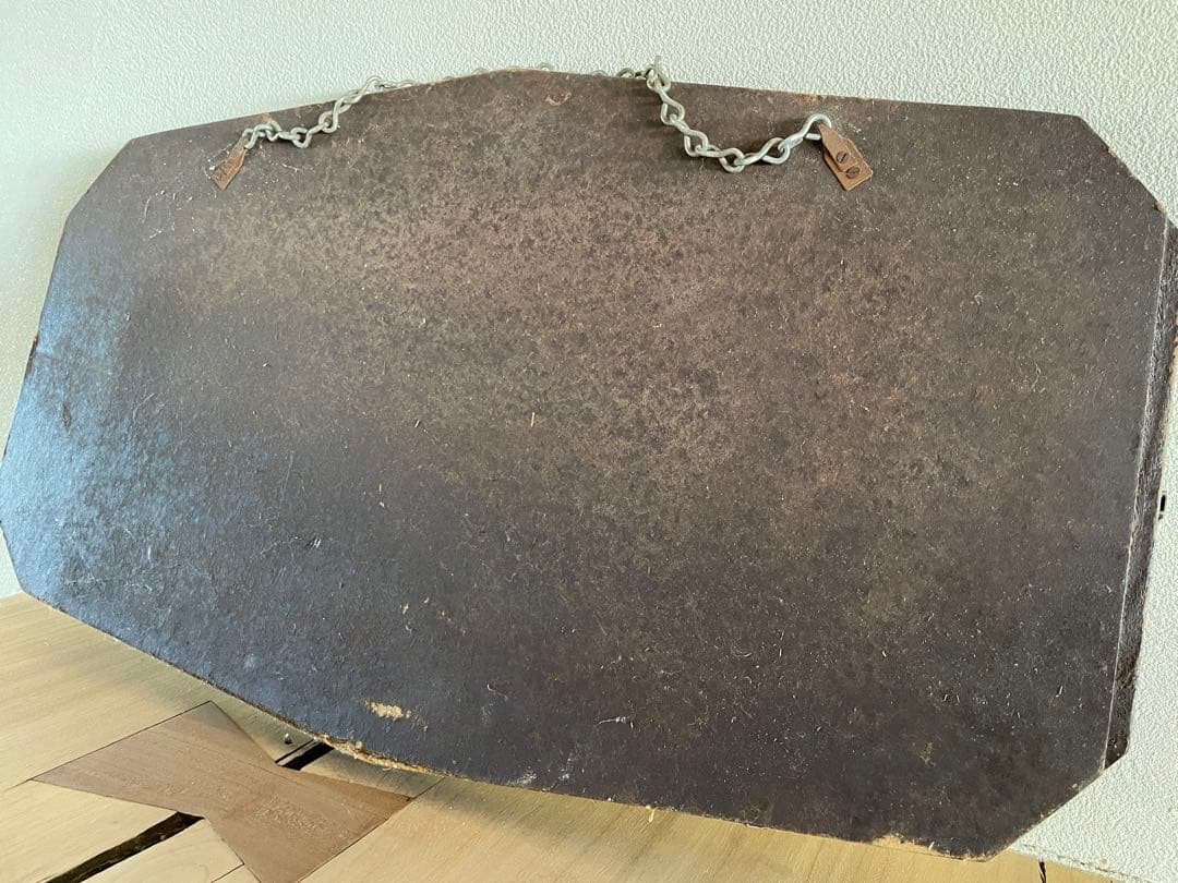 横長のイギリスアンティークミラー（壁掛け鏡）