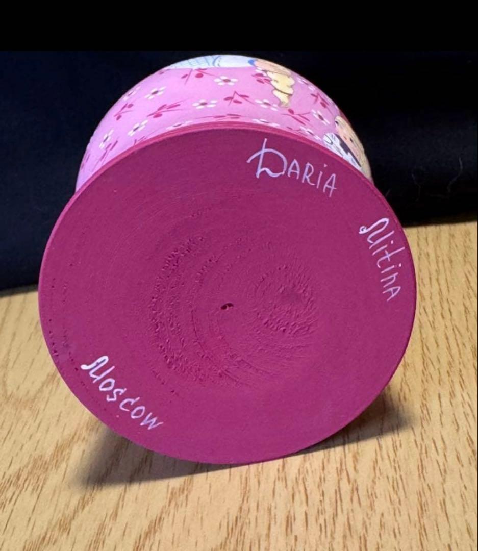 セール❗️ロシア　アーティスト　ダリア　ミッチィナ作品。マトリョーシカ。6体。