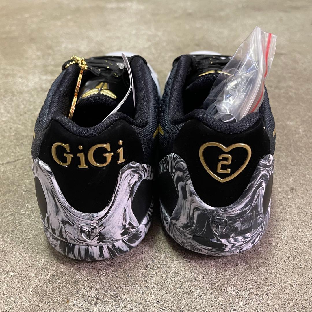 スニーカー Nike Kobe 9 EM Low Mambacita (GS) 23cm