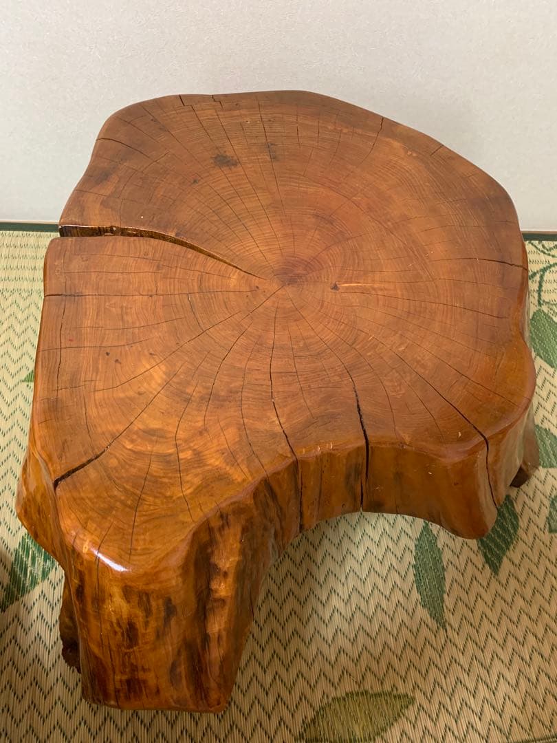 ヒノキ切り株テーブル、置き台