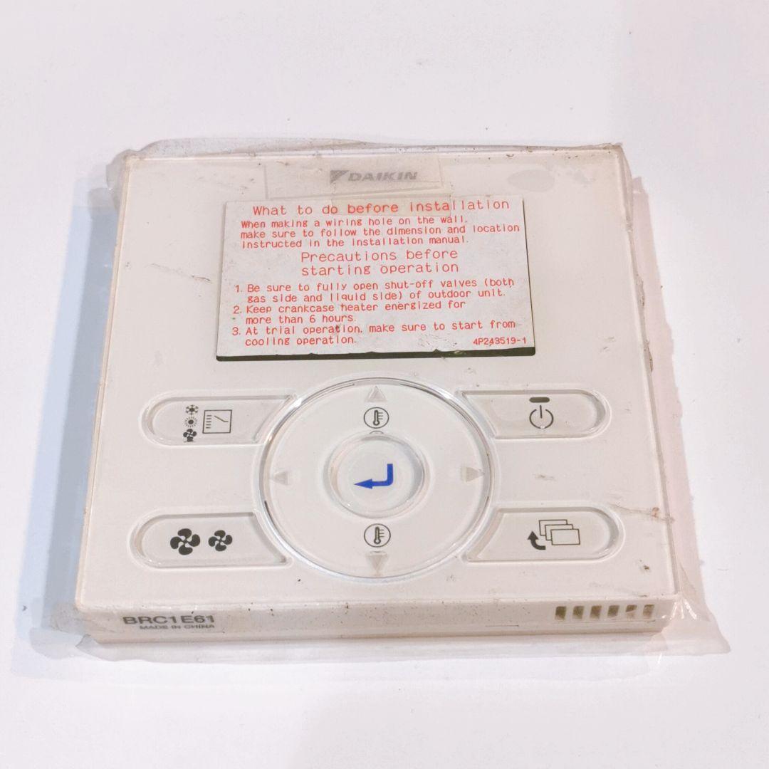 986 DAIKIN　ダイキン　BRC1E61　エアコン　リモコン　業務
