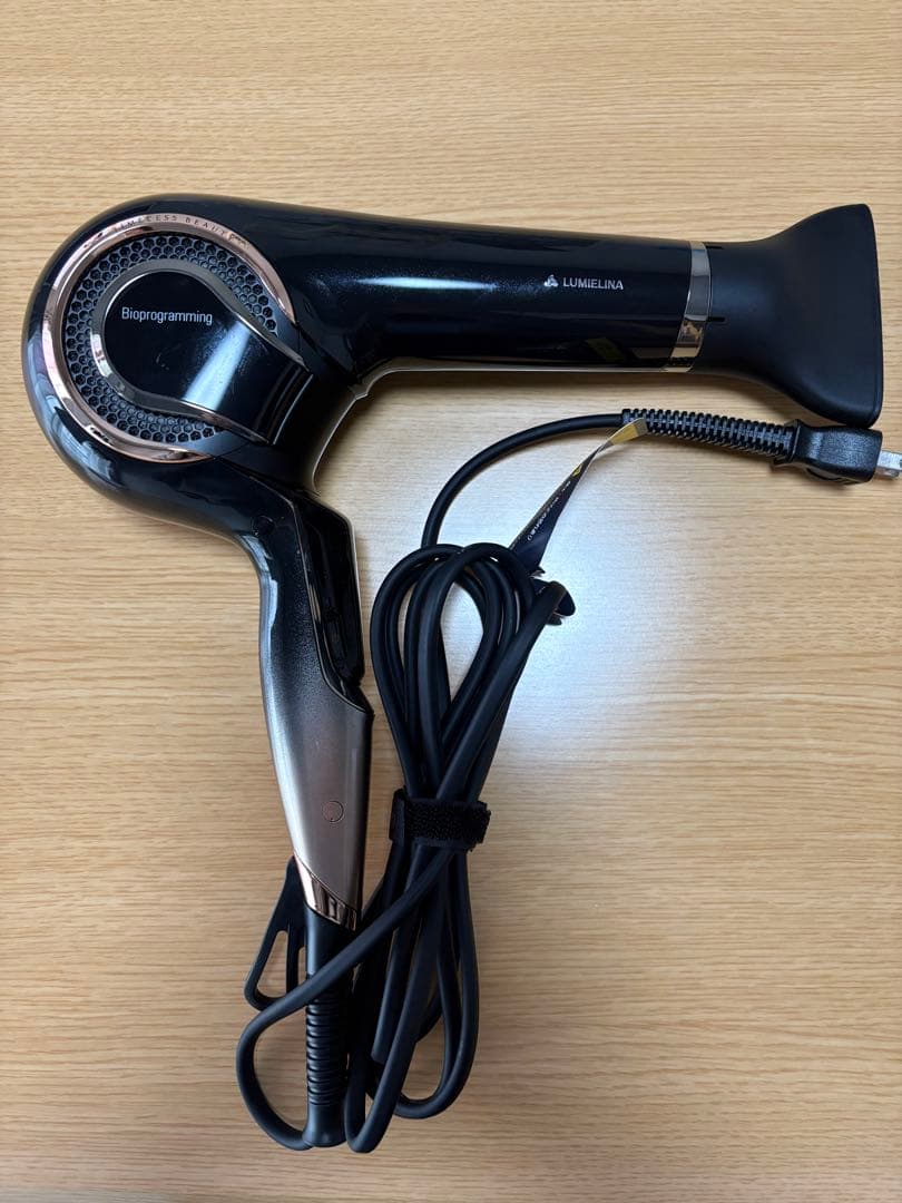 ヘアビューロン4d ドライヤー　2025.5月末に購入　箱あり　美品