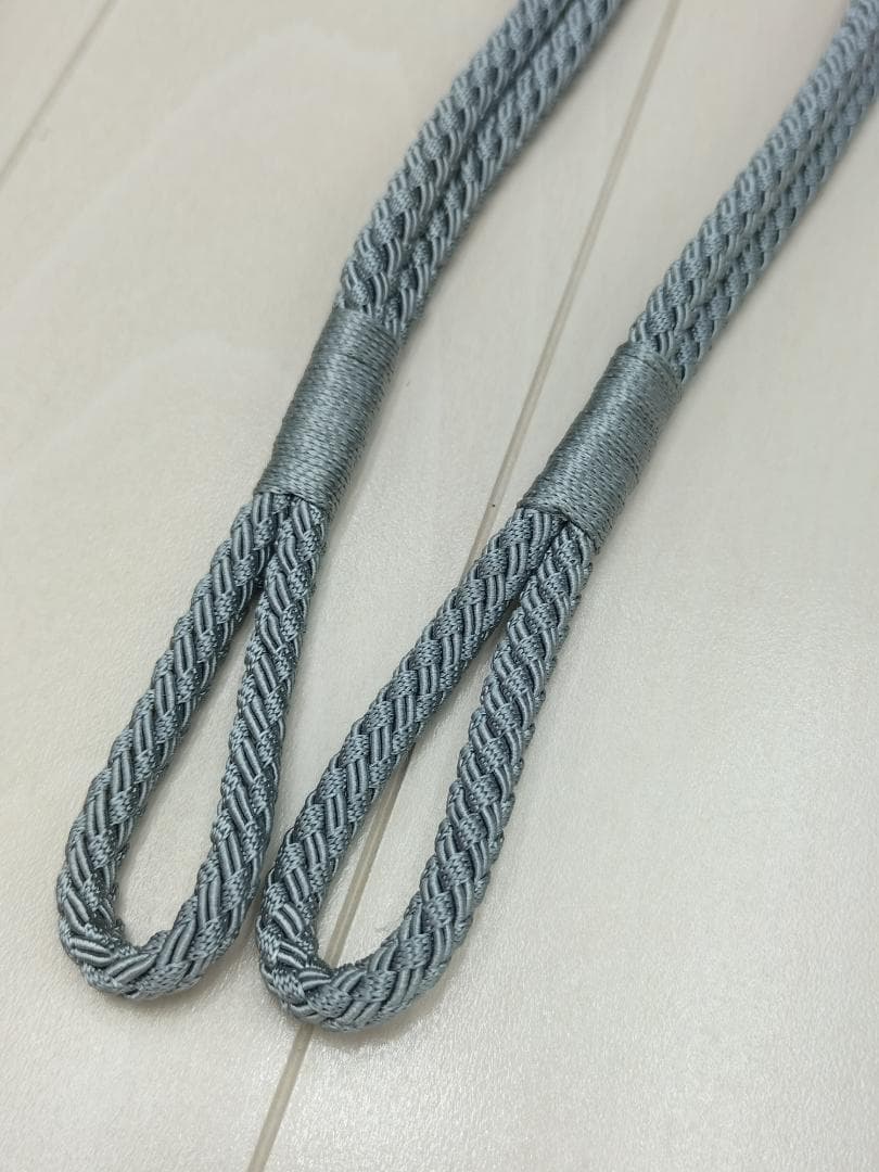 ドレープカーテン2枚組◆カーテン留め2本◆展示品【C-2510KA8】