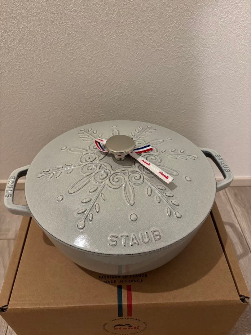 STAUB スノーフレーク XL カンパーニュ