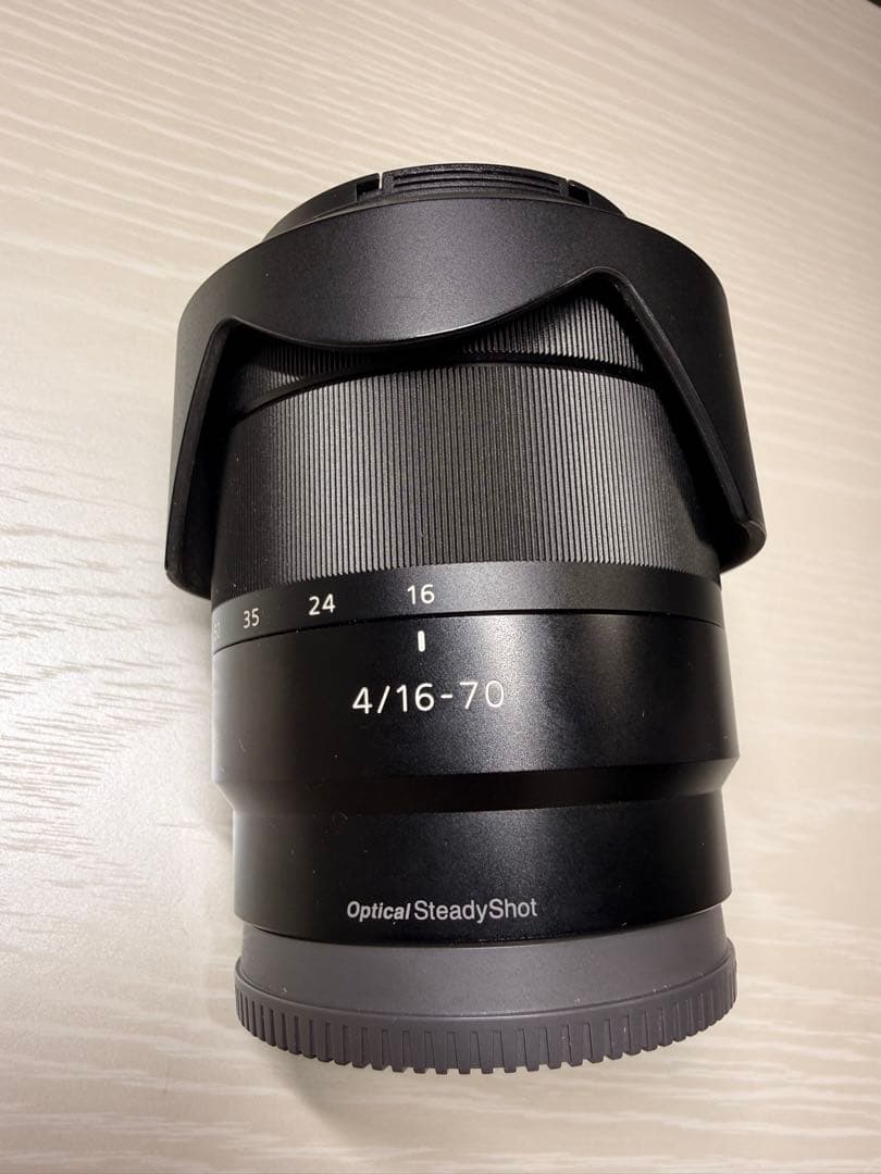 SONY α6500 + SONY T* E 16-70mm f4