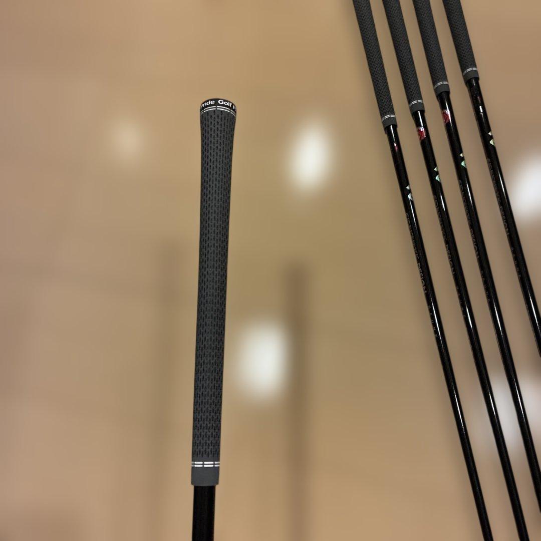 テーラーメイド　P790 アイアン(25) 7～P,A５本ラウネRaune75S