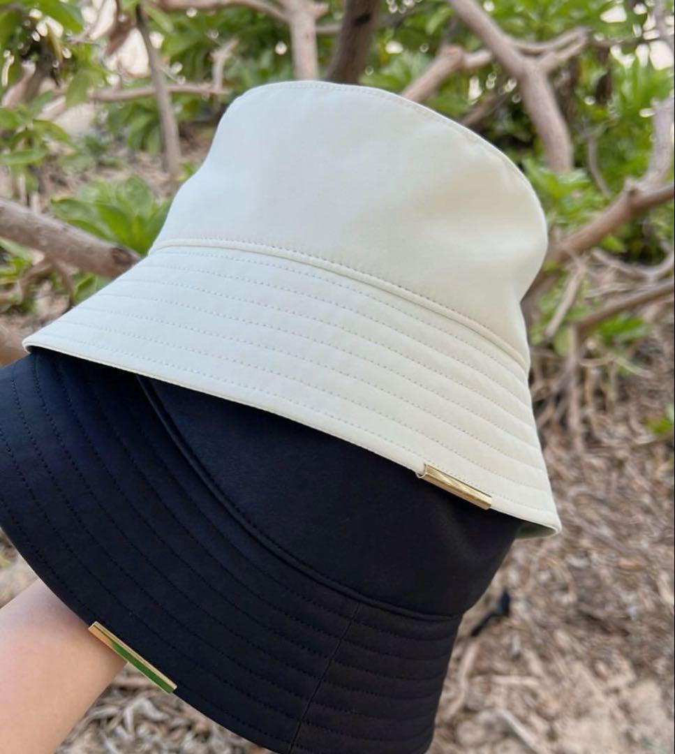 しいちゃん　バケットハット　バケハ　アイボリー　ゴールド金具