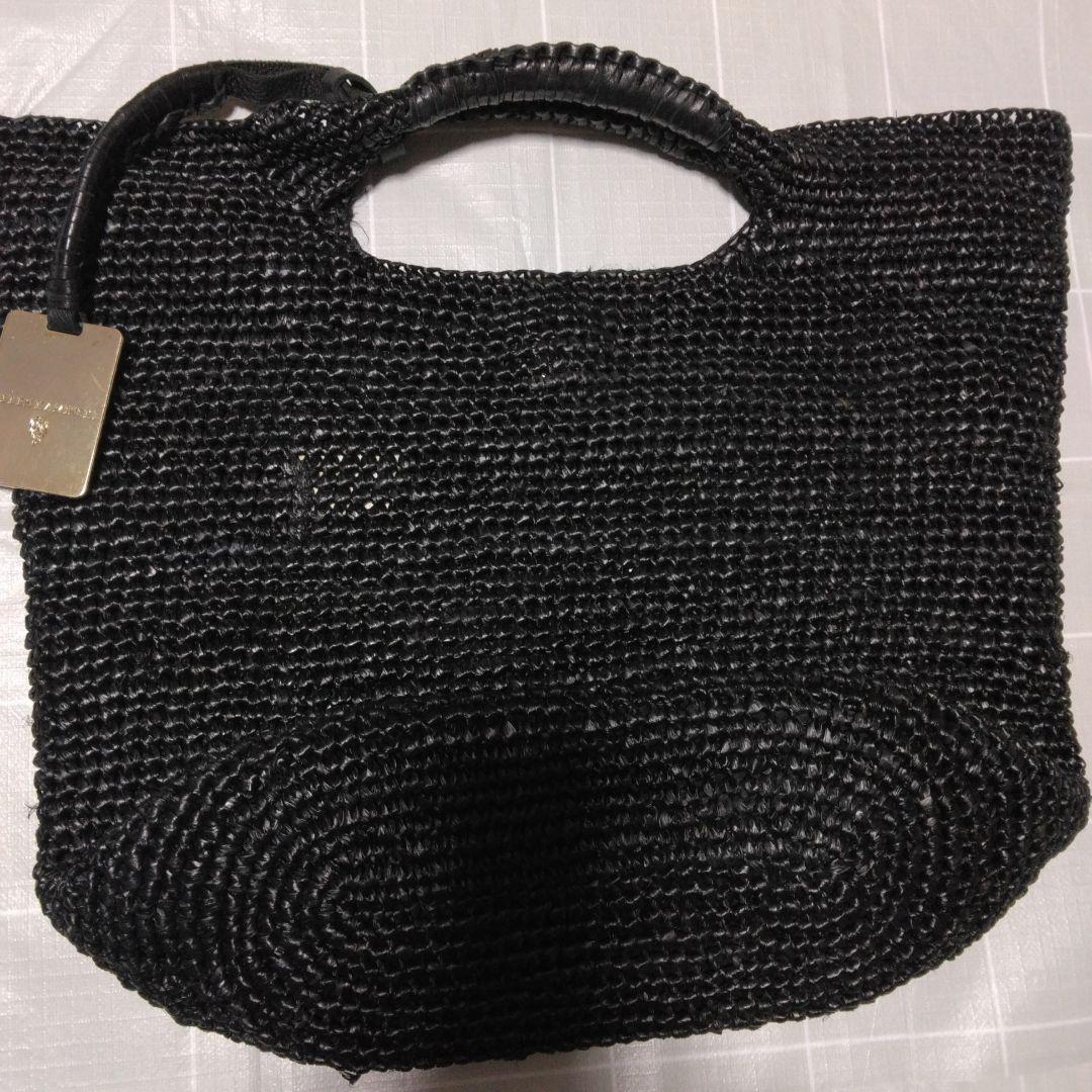 ヘレンカミンスキー かごバッグ黒