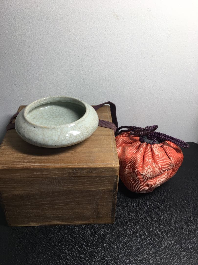 中国古美術 大清康熙年製 在銘あり 時代物 筆洗 青磁 貫入