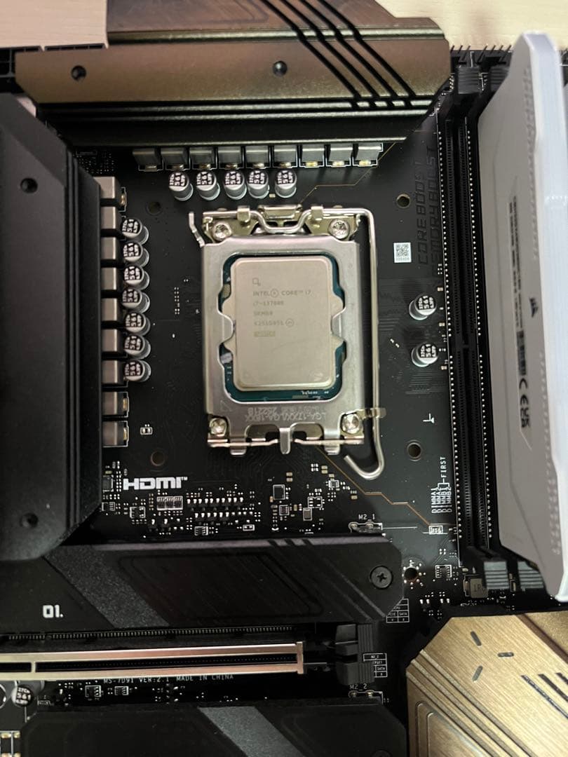 Z790マザーボード＋CPU i7 13700k+メモリ16GB×2枚